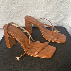 Beautiful Tan Strap Block Heel